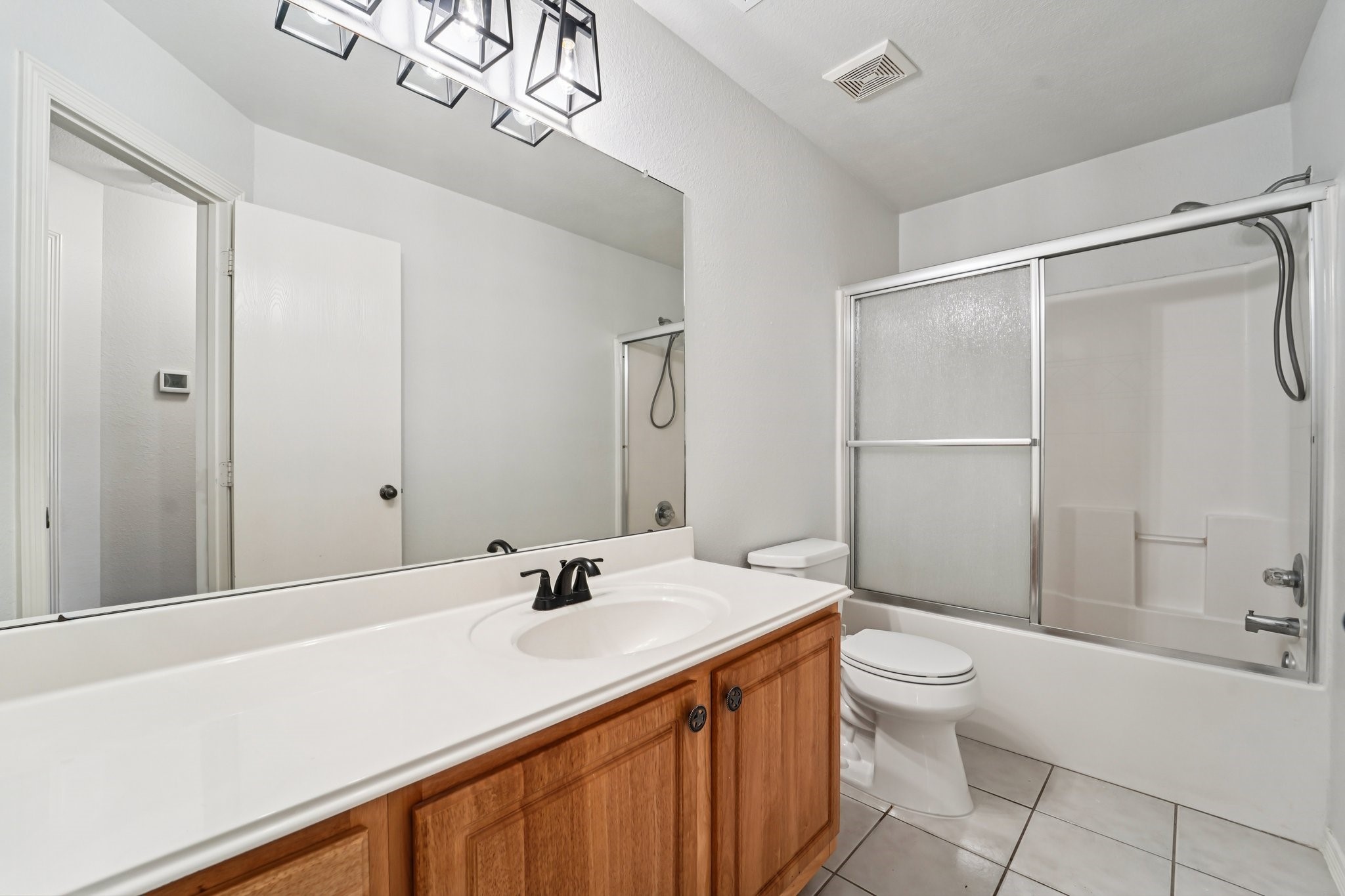 281 Mesa View Conroe, TX 77316 - Photo 20 of 38