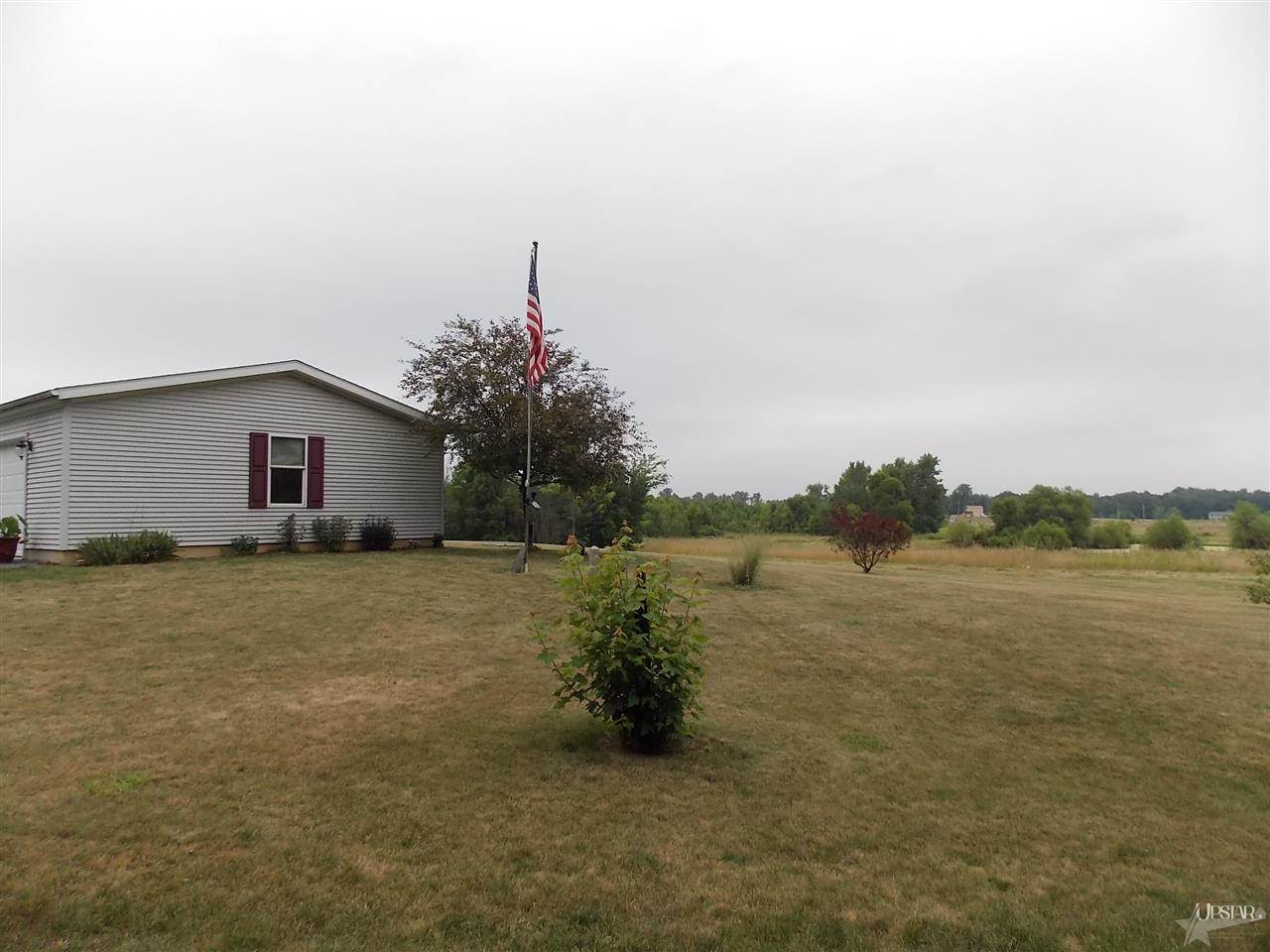 5098 Cr 69 Road Butler, IN 46721 - Photo 12 of 26