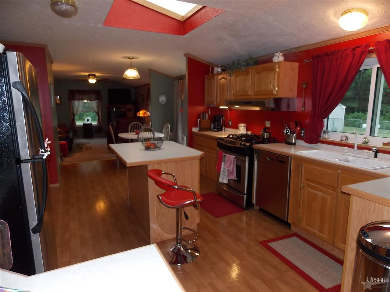 5098 Cr 69 Road Butler, IN 46721 - Photo 7 of 26