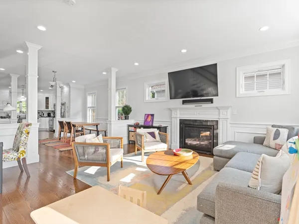 $5,200 | 12 Cedar Street, Unit 2, Waltham, MA 02453