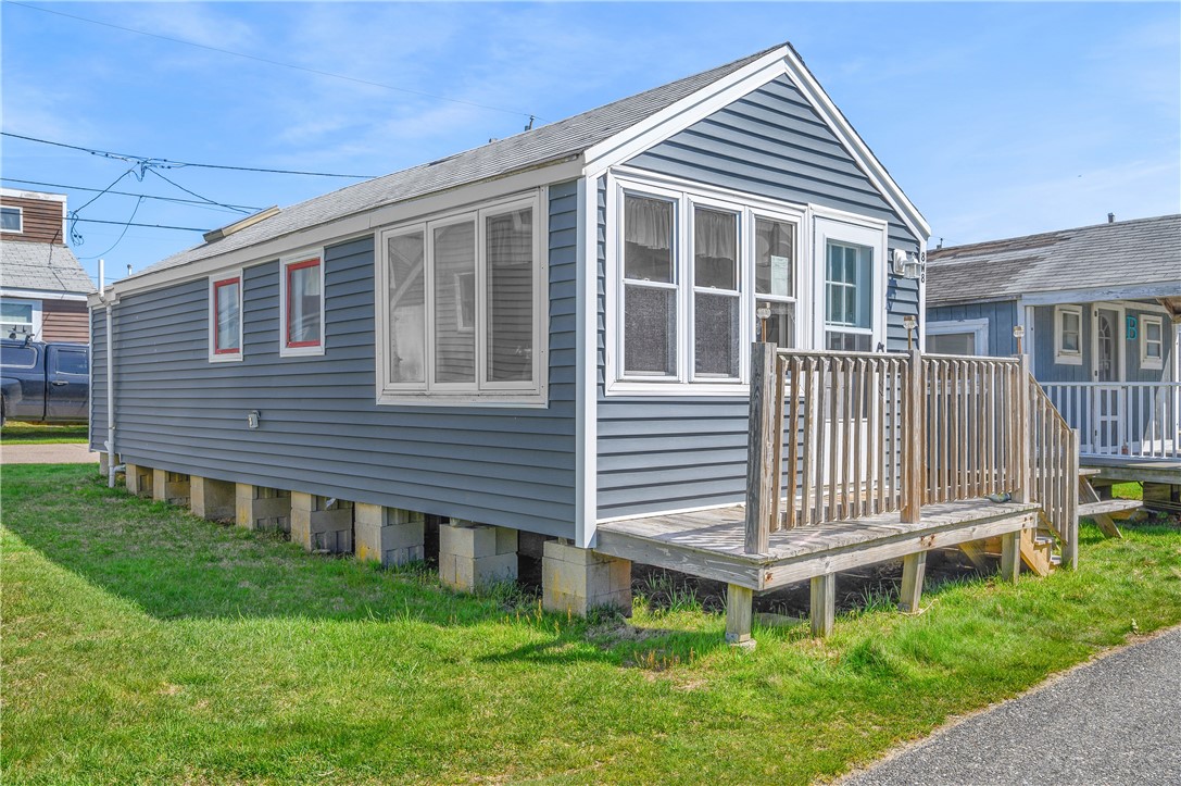 240 Cards Pond Road South Kingstown, RI 02879 - Photo 3 of 31