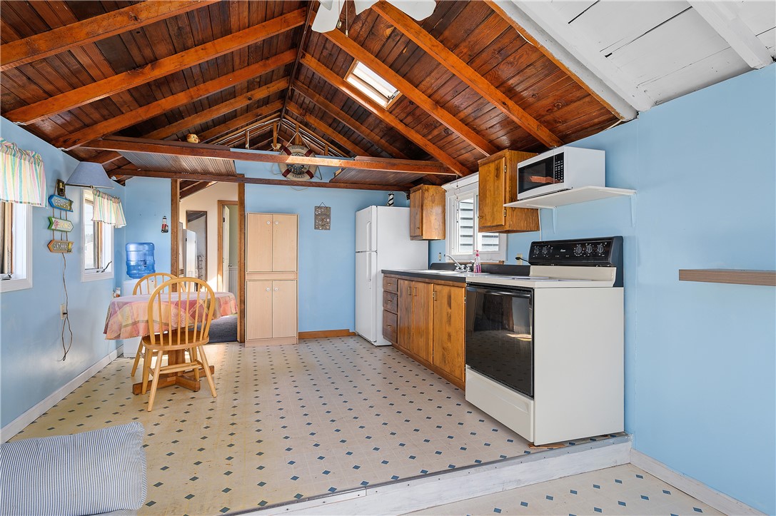 240 Cards Pond Road South Kingstown, RI 02879 - Photo 9 of 31