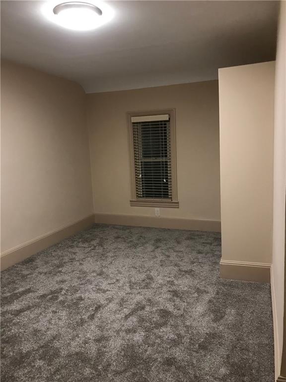 1520 1/2 4th Avenue Coraopolis, PA 15108 - Photo 15 of 20 an empty room with a natural light