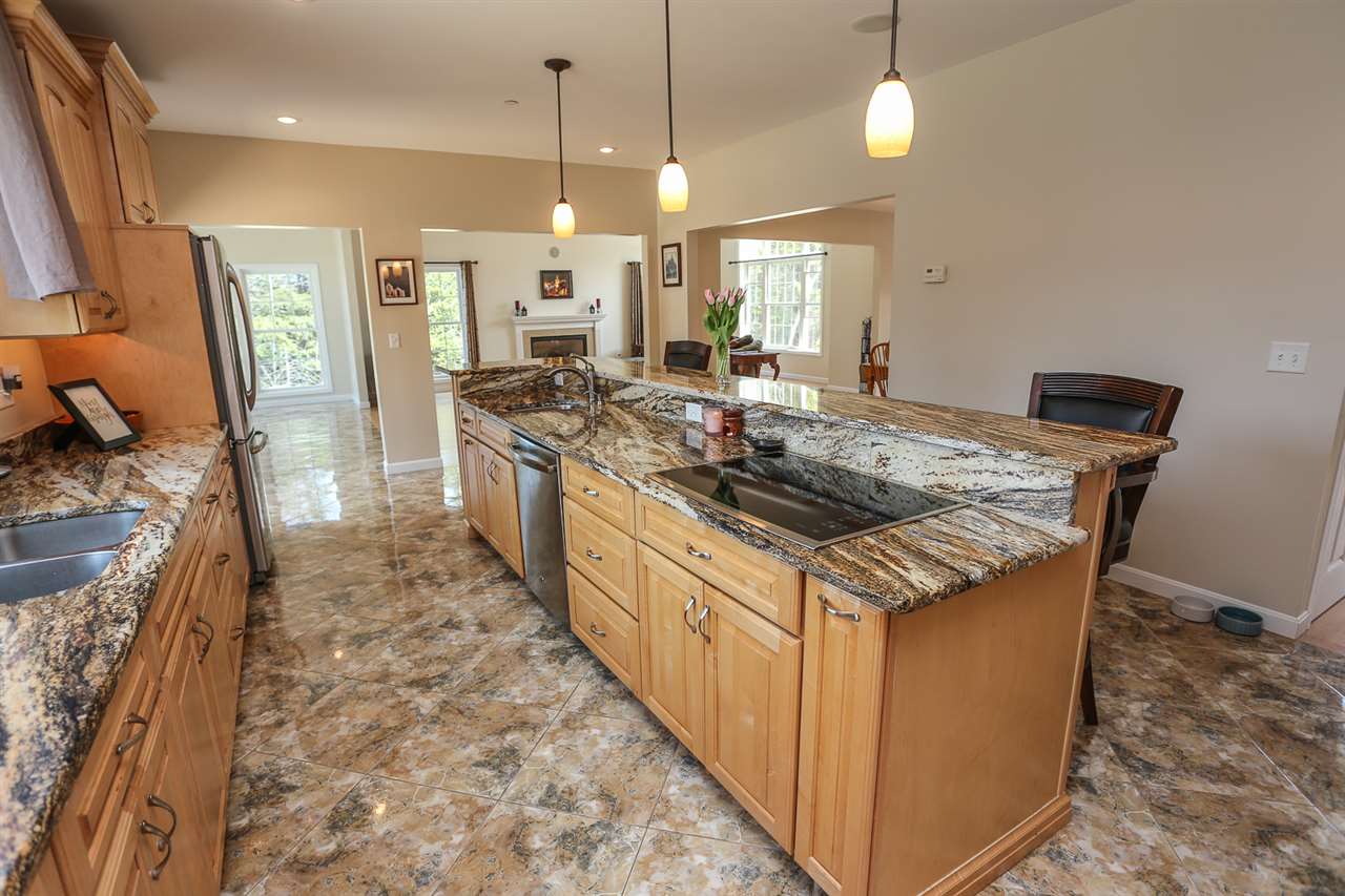 776 Bedford Road New Boston, NH 03070 - Photo 12 of 38