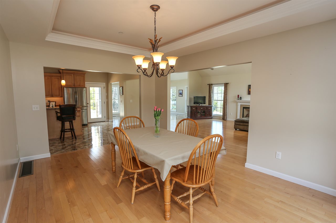776 Bedford Road New Boston, NH 03070 - Photo 17 of 38