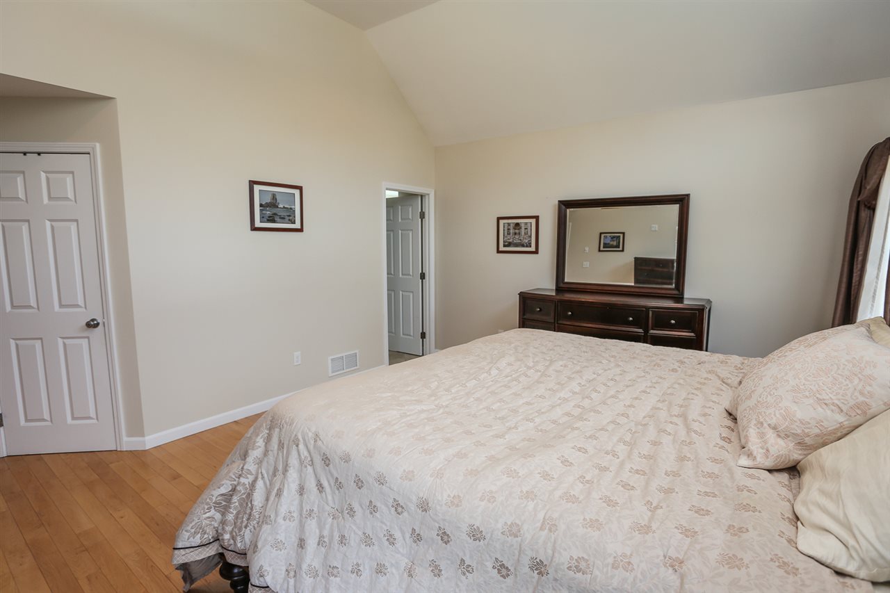 776 Bedford Road New Boston, NH 03070 - Photo 23 of 38