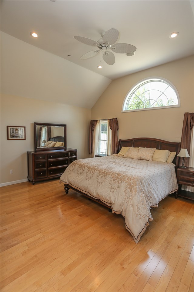 776 Bedford Road New Boston, NH 03070 - Photo 24 of 38