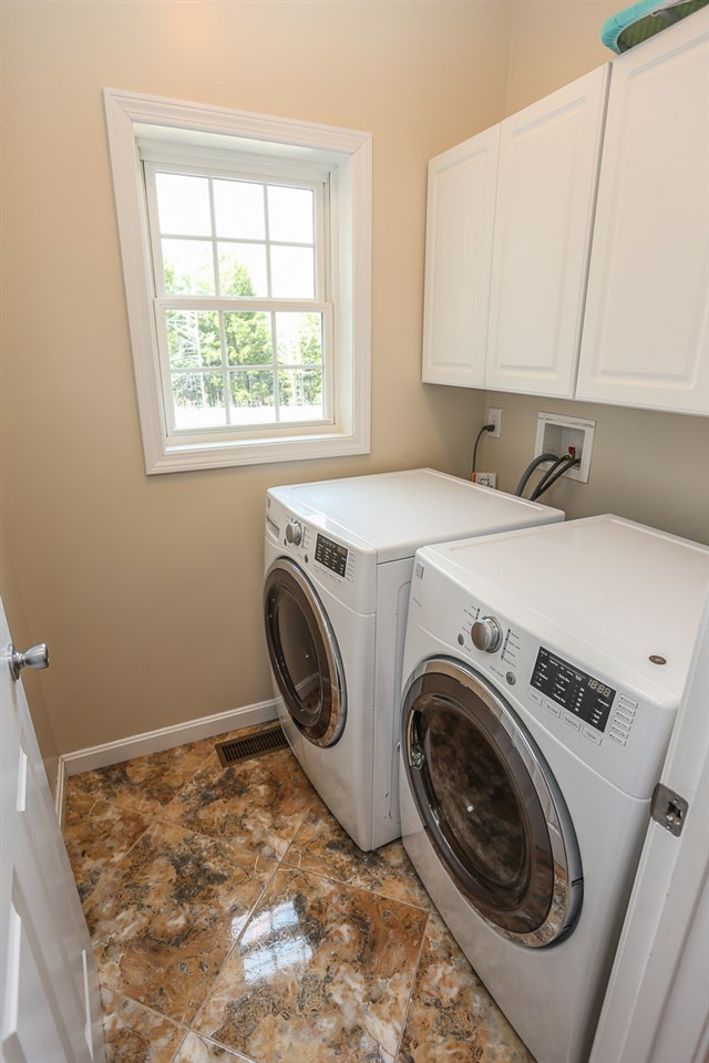 776 Bedford Road New Boston, NH 03070 - Photo 29 of 38