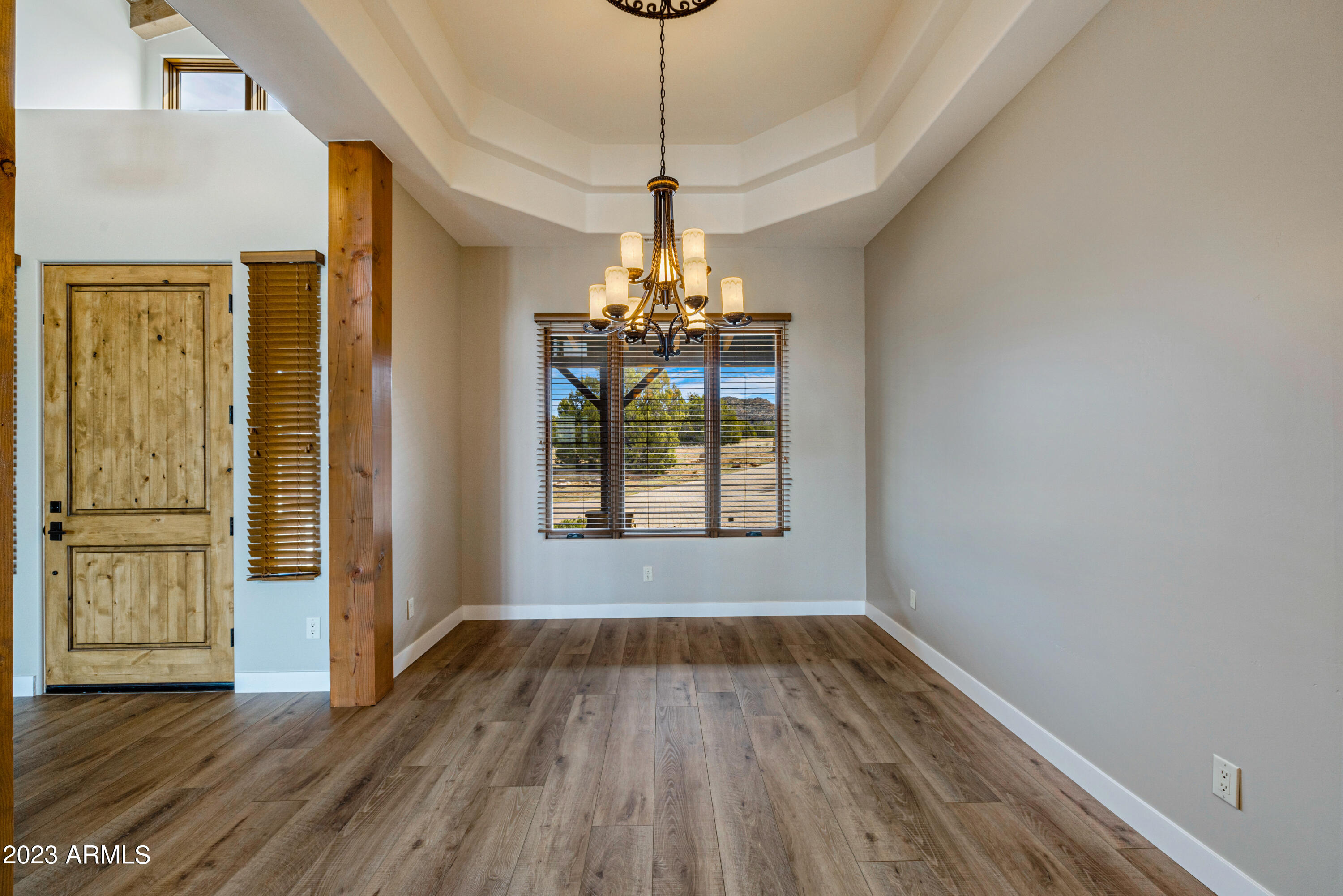 013_Dining Room
