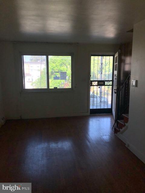 4015 Pimlico Road Baltimore, MD 21215 - Photo 4 of 19 Gallery Image 4