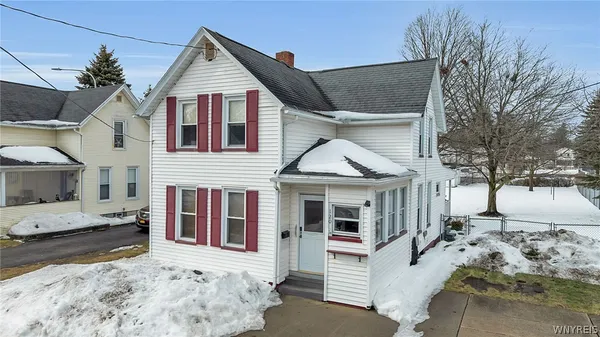 $162,000 | 120 Hutchins Street, Batavia City, NY 14020