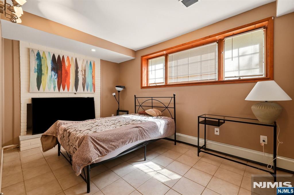 62 South Street Andover, NJ 07821 - Photo 25 of 36 Gallery Image 25