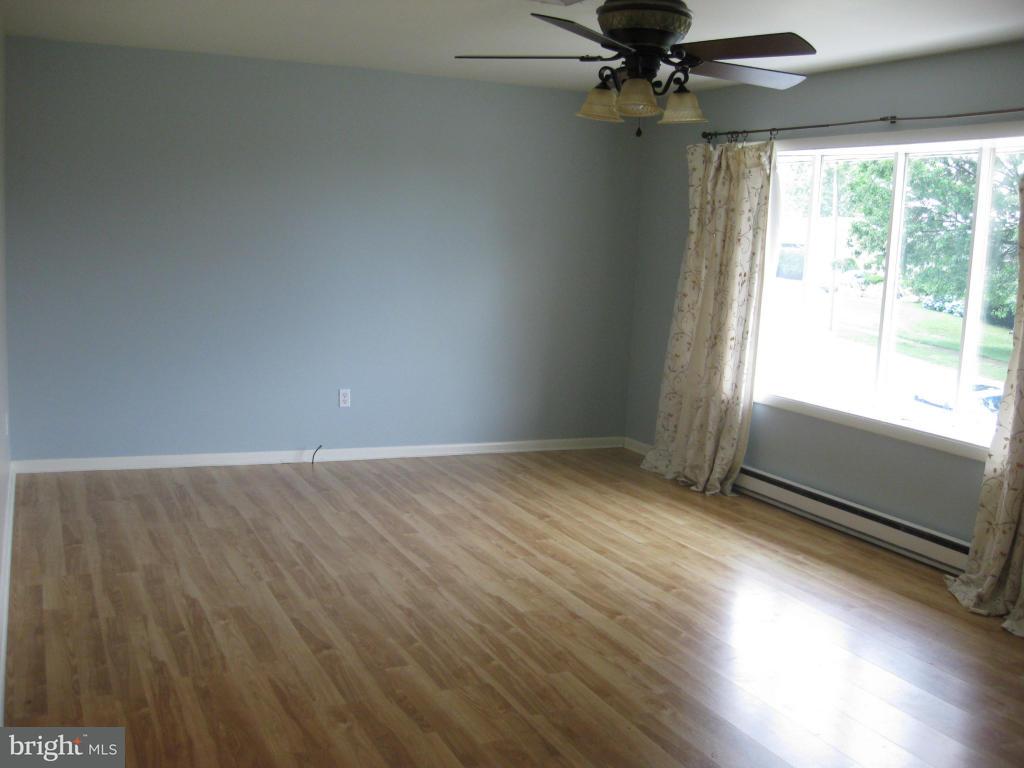 7 Briarcliff Road Elizabethtown, PA 17022 - Photo 5 of 14 Gallery Image 5