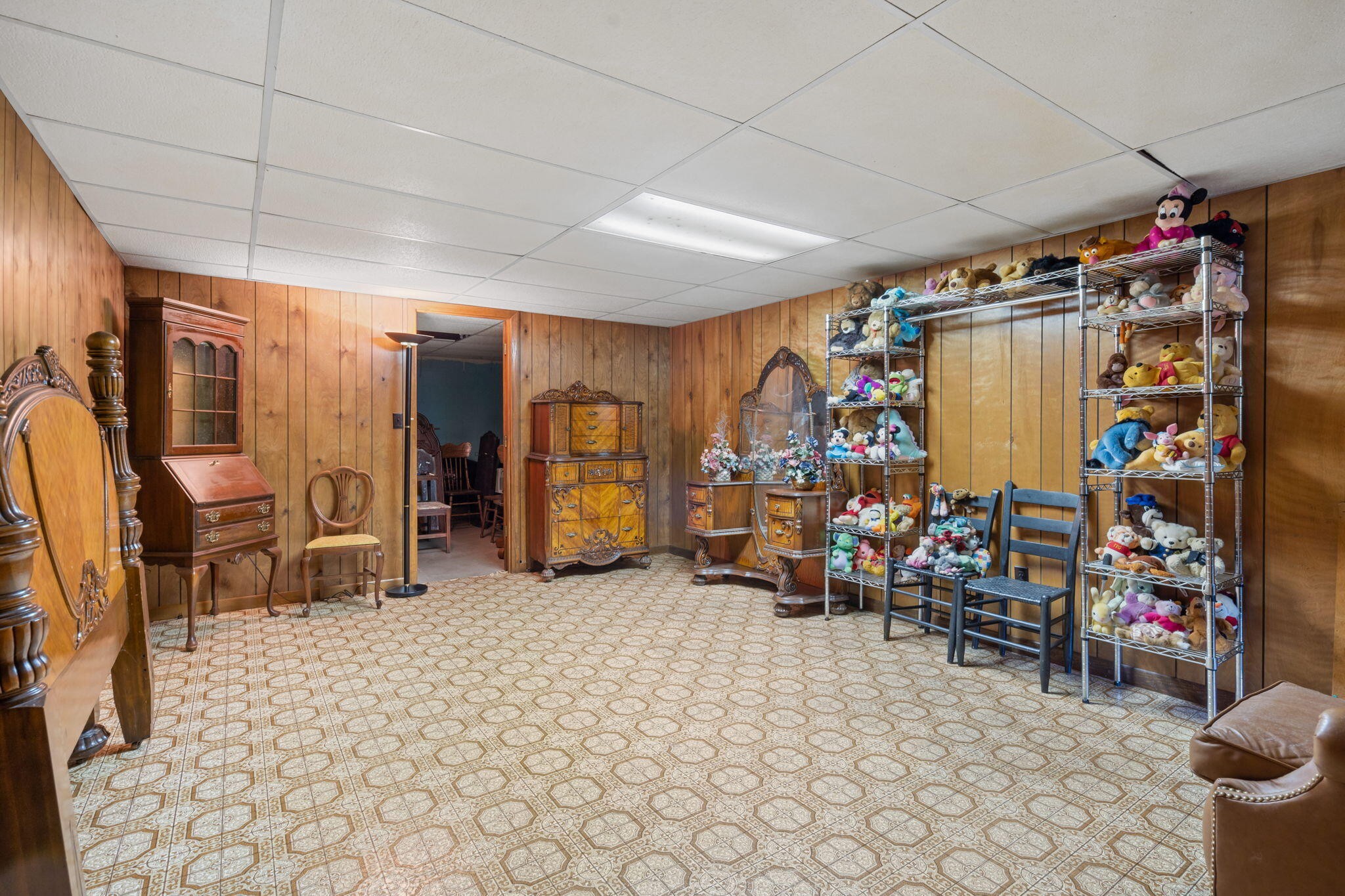 415 Parksville Road Benton, TN 37307 - Photo 22 of 34 a view of a room with gym equipment