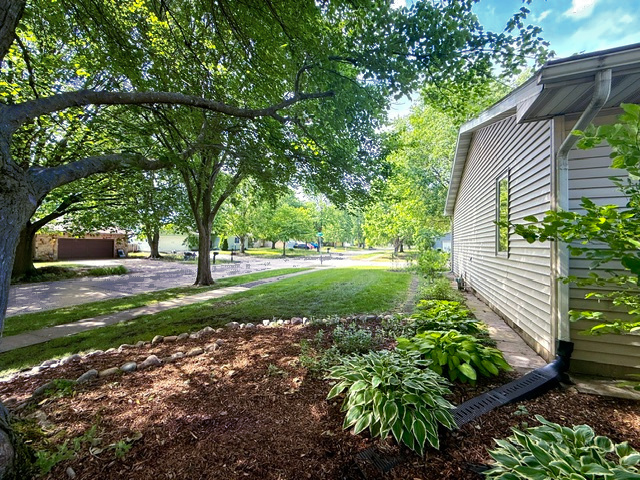 2707 Worcester Drive Champaign, IL 61821 - Photo 10 of 176