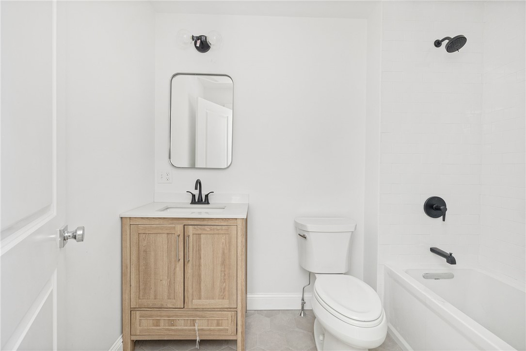 17 Nobert Street, Unit 2 Warren, RI 02885 - Photo 15 of 38 Photo is of the end unit 17 Nobert Unit 1. Same finishes.