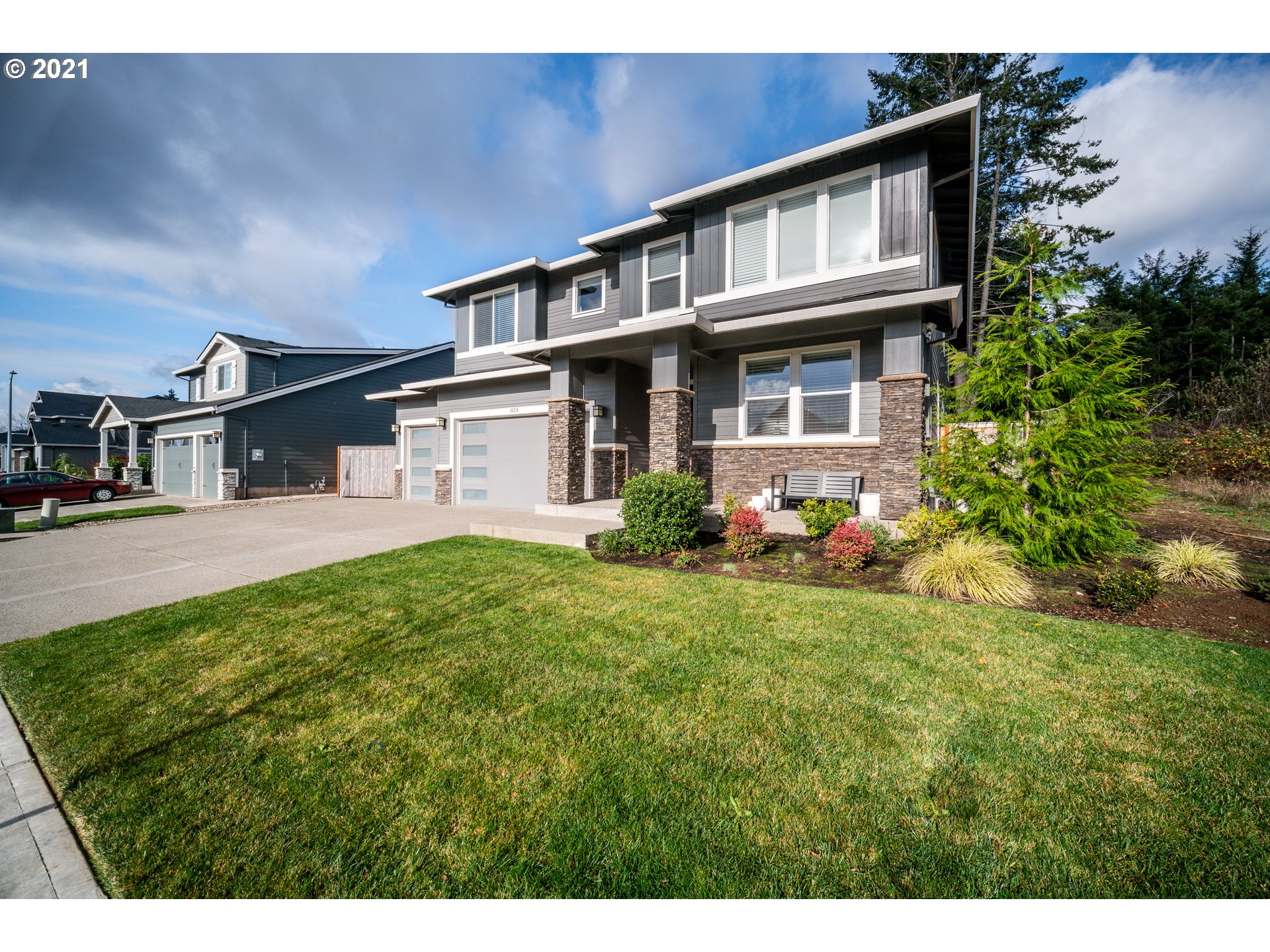 16215 Jada Way Oregon City, OR 97045 - Photo 2 of 32 a view front of house with a yard