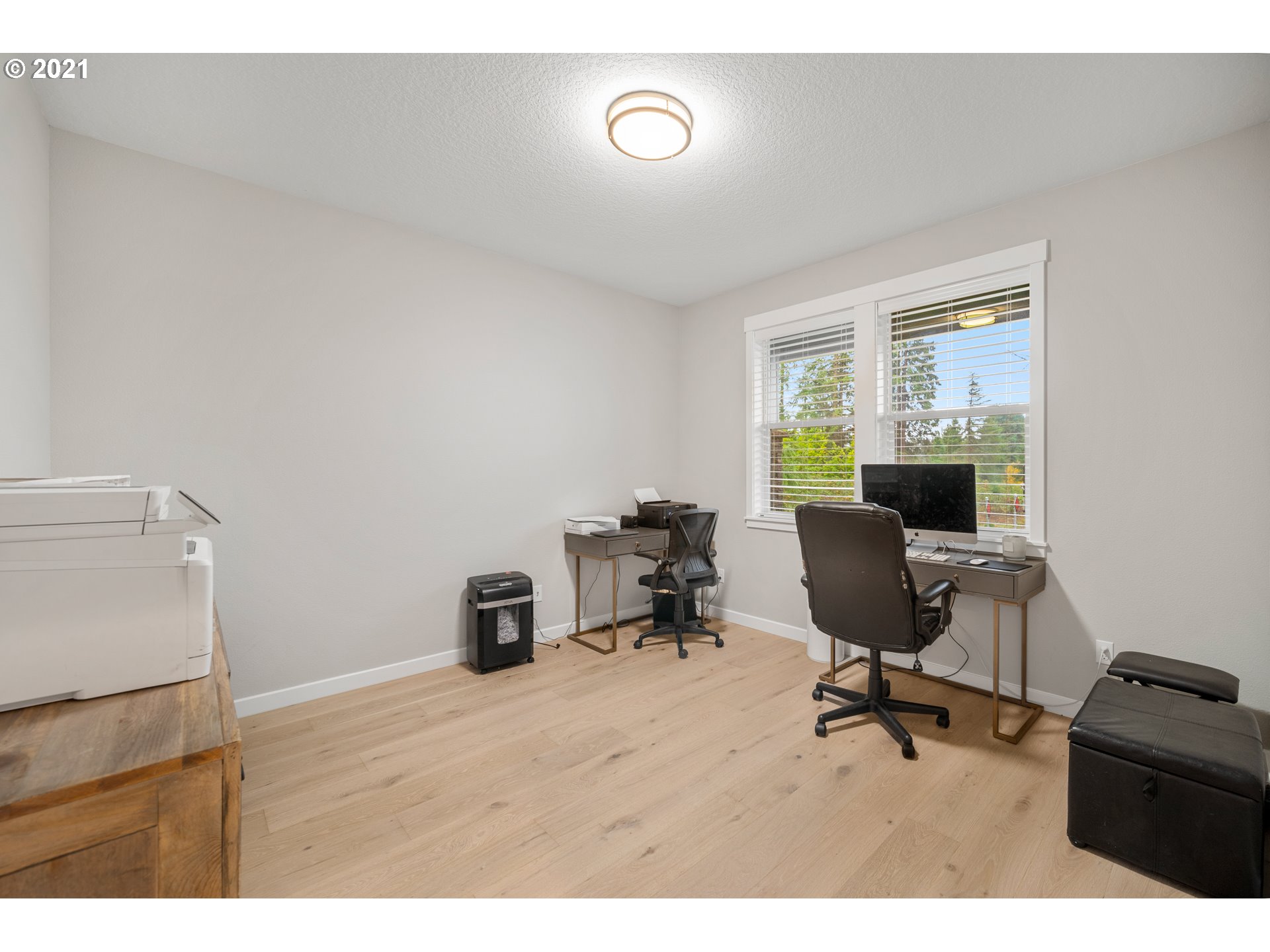 16215 Jada Way Oregon City, OR 97045 - Photo 6 of 32 a workspace with furniture and a window
