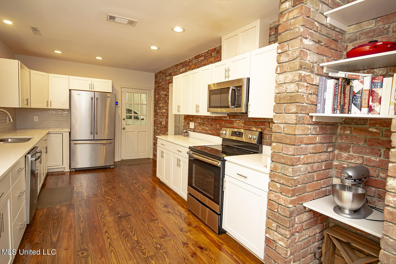 4524 Eastwood Road Jackson, MS 39211 - Photo 18 of 66 _MG_2866