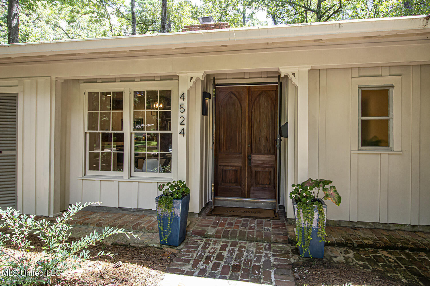 4524 Eastwood Road Jackson, MS 39211 - Photo 3 of 66 IMG_3035