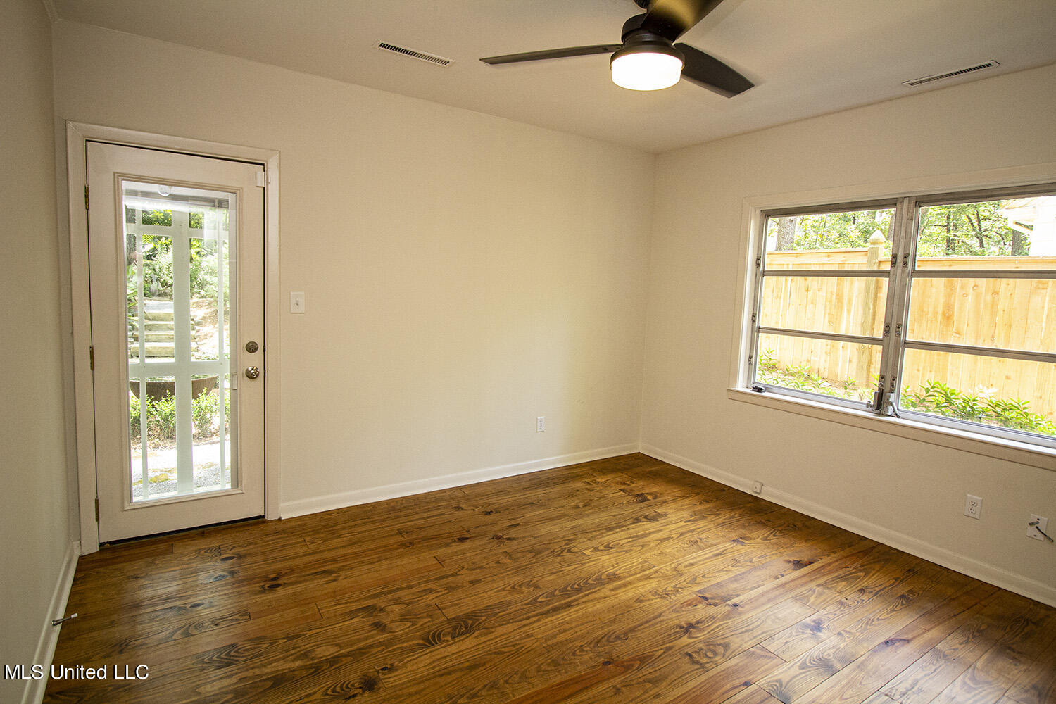 4524 Eastwood Road Jackson, MS 39211 - Photo 39 of 66 _MG_2929