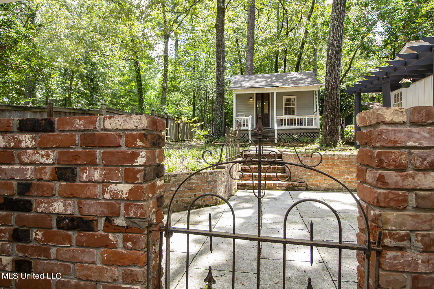 4524 Eastwood Road Jackson, MS 39211 - Photo 41 of 66 _MG_2937