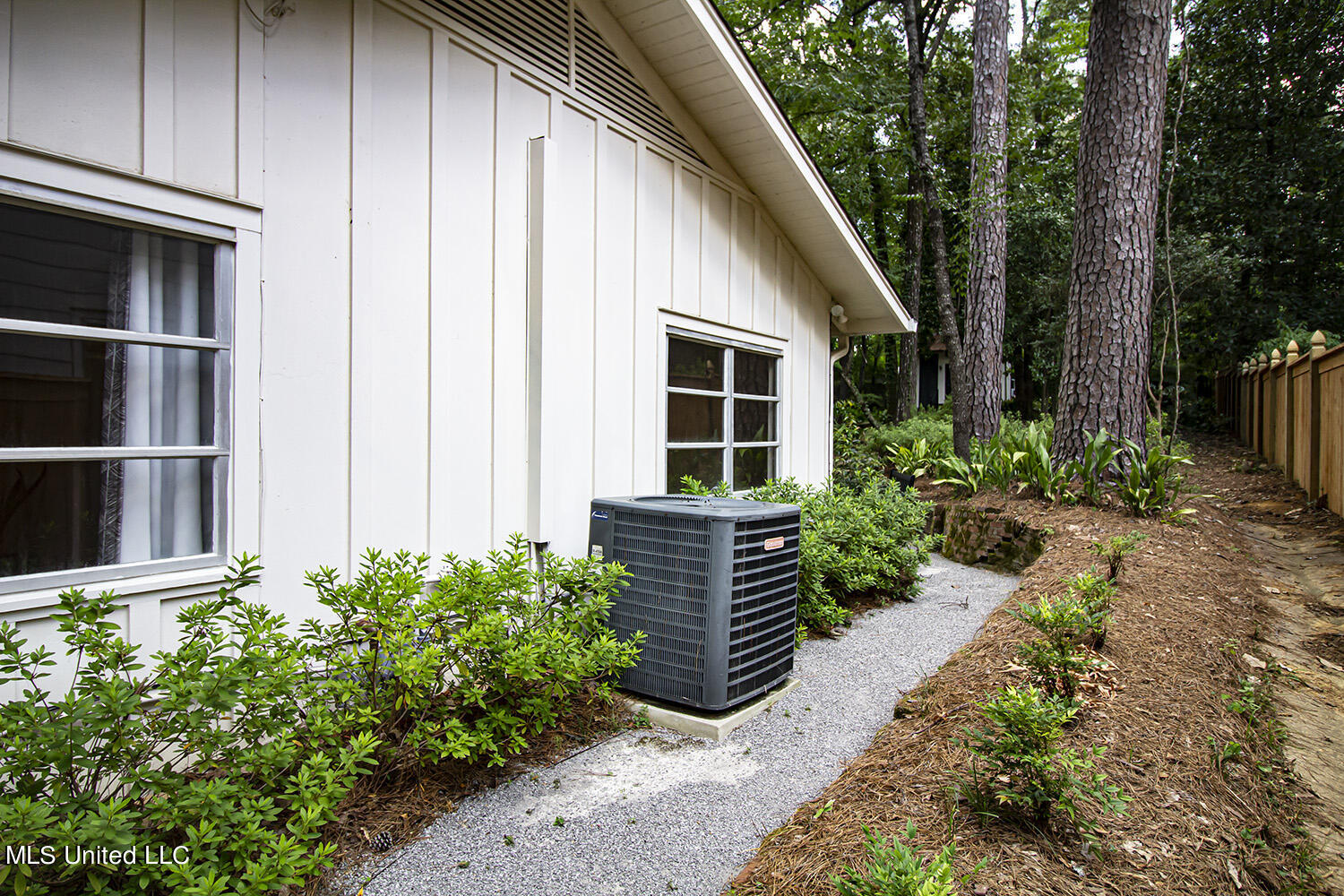 4524 Eastwood Road Jackson, MS 39211 - Photo 60 of 66 _MG_3005