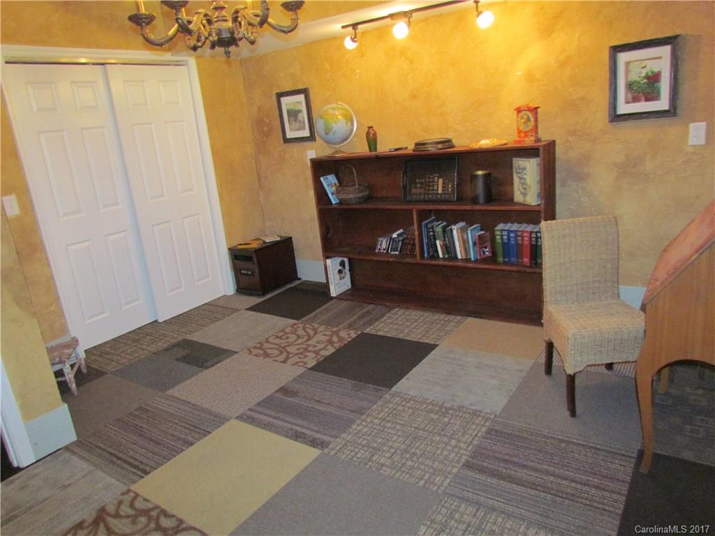 9100 Vineyard Road Mount Pleasant, NC 28124 - Photo 14 of 24 Gallery Image 14
