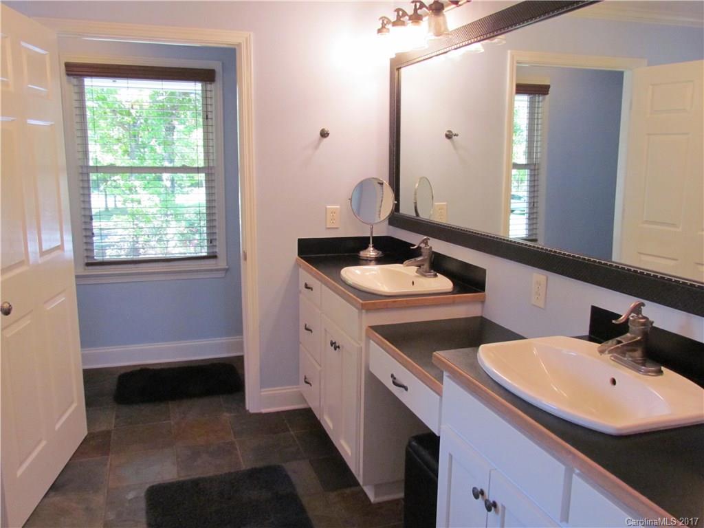 9100 Vineyard Road Mount Pleasant, NC 28124 - Photo 9 of 24 Gallery Image 9
