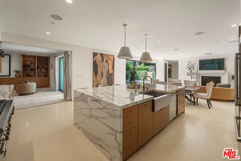 $4,000,000 | 1884 Laurel Canyon Road, Los Angeles, CA 90046