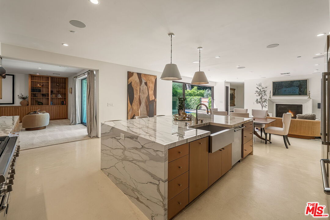 1884 Laurel Canyon Road Los Angeles, CA 90046 - Photo 23 of 73
