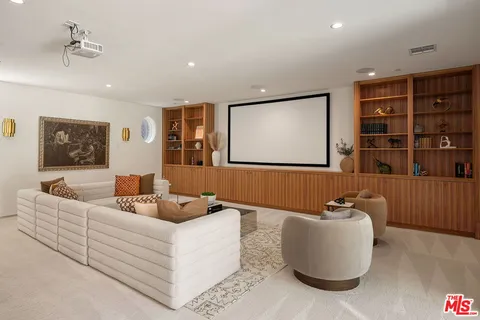 $4,000,000 | 1884 Laurel Canyon Road, Los Angeles, CA 90046
