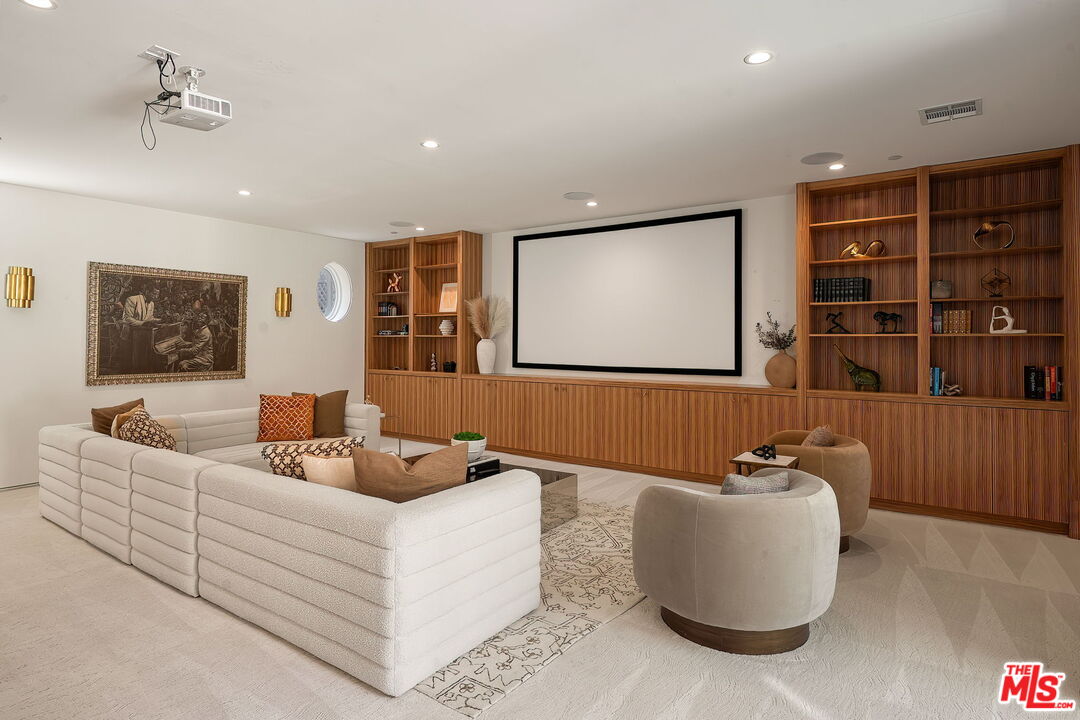 1884 Laurel Canyon Road Los Angeles, CA 90046 - Photo 30 of 73