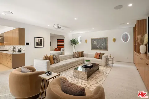 $4,000,000 | 1884 Laurel Canyon Road, Los Angeles, CA 90046