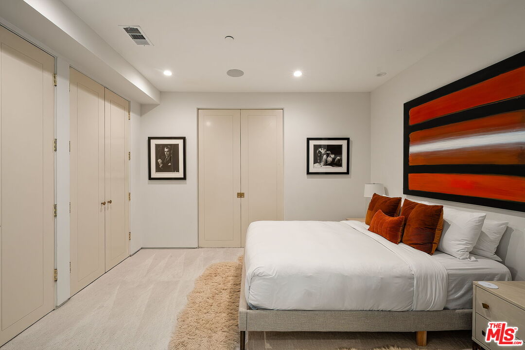 1884 Laurel Canyon Road Los Angeles, CA 90046 - Photo 36 of 73