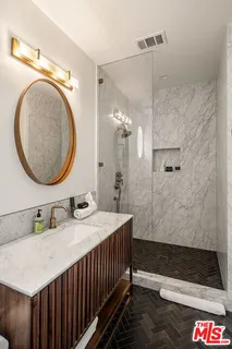 $4,000,000 | 1884 Laurel Canyon Road, Los Angeles, CA 90046
