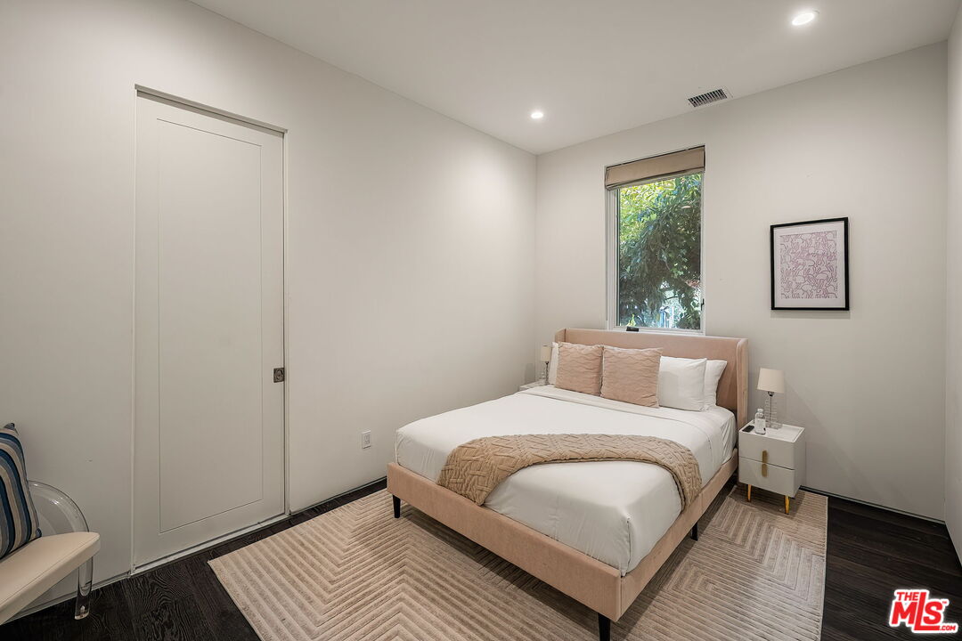 1884 Laurel Canyon Road Los Angeles, CA 90046 - Photo 58 of 73
