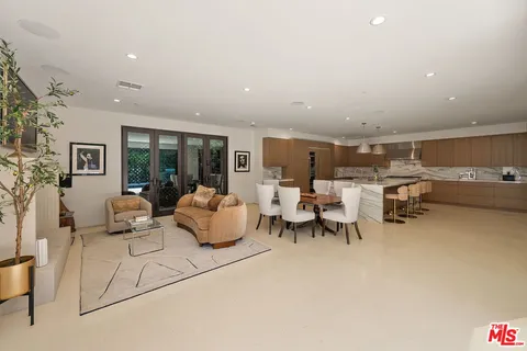 $4,000,000 | 1884 Laurel Canyon Road, Los Angeles, CA 90046