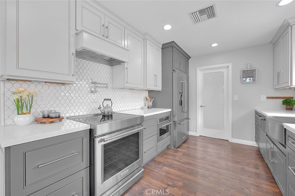 156 South Country Club Road Glendora, CA 91741 - Photo 12 of 61