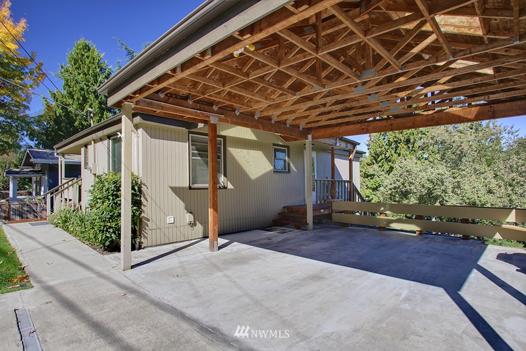 9032 Sand Point Way Northeast Seattle, WA 98115 - Photo 15 of 15 Gallery Image 15