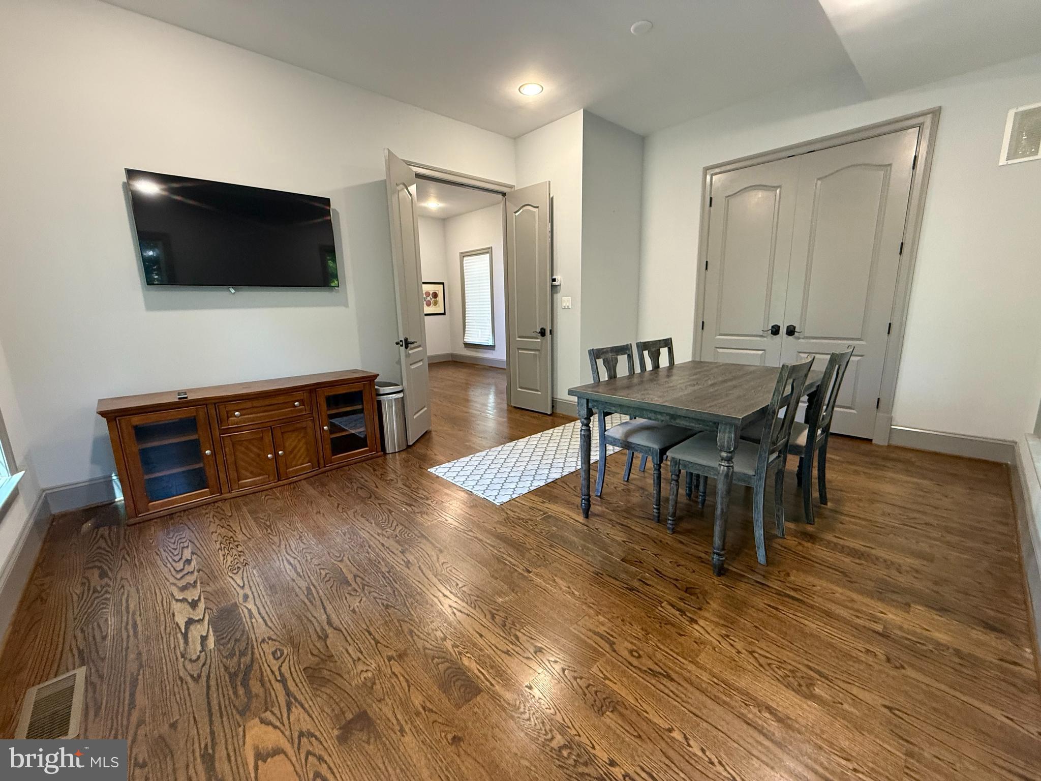 8747 Brook Road McLean, VA 22102 - Photo 8 of 14 Dining Room