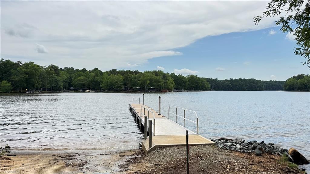 1053 Inlet Point Drive Salisbury, NC 28146 - Photo 12 of 19 Community boat ramp