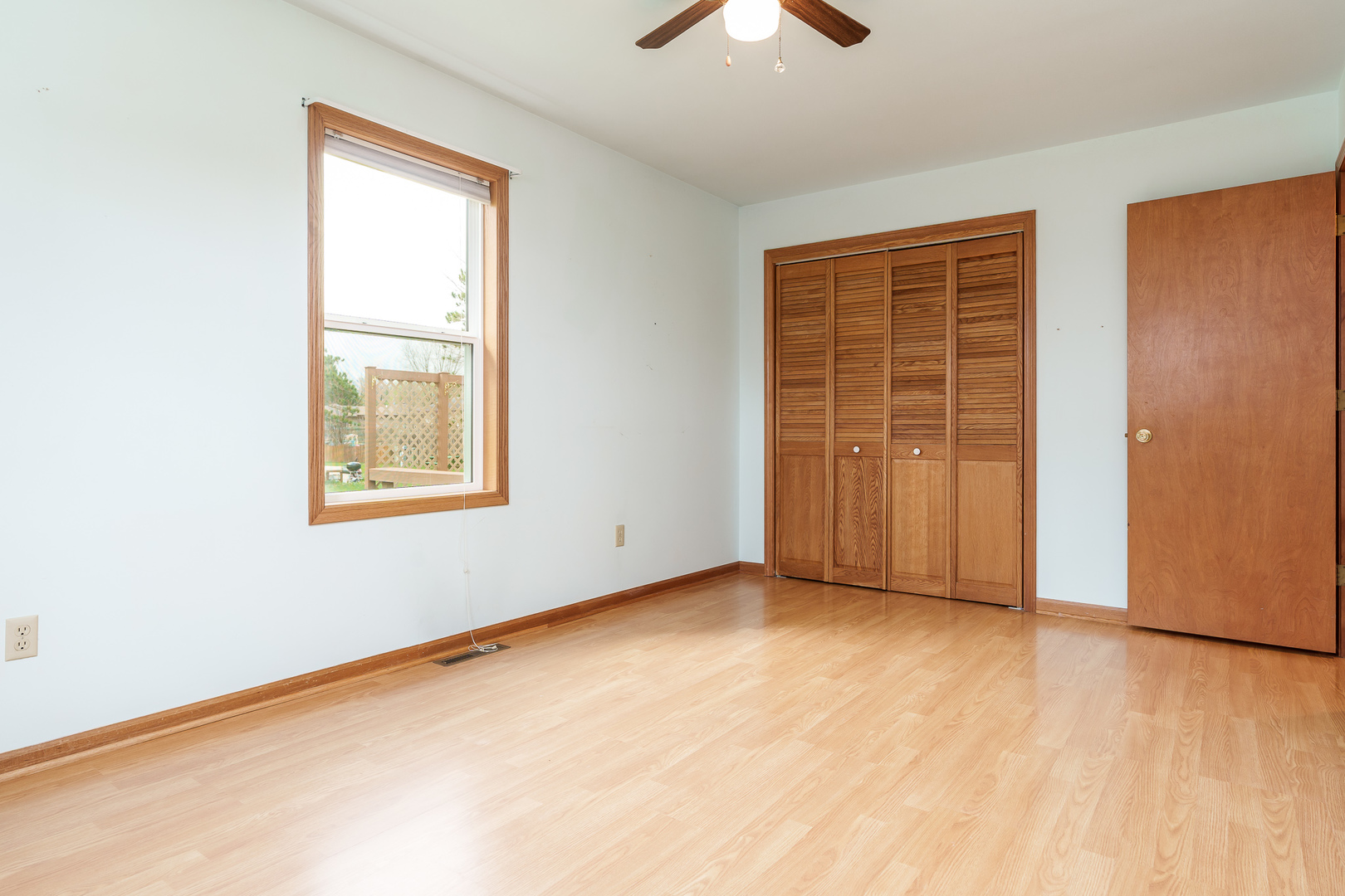 603 Fairview Street Durand, IL 61024 - Photo 15 of 21 an empty room with windows