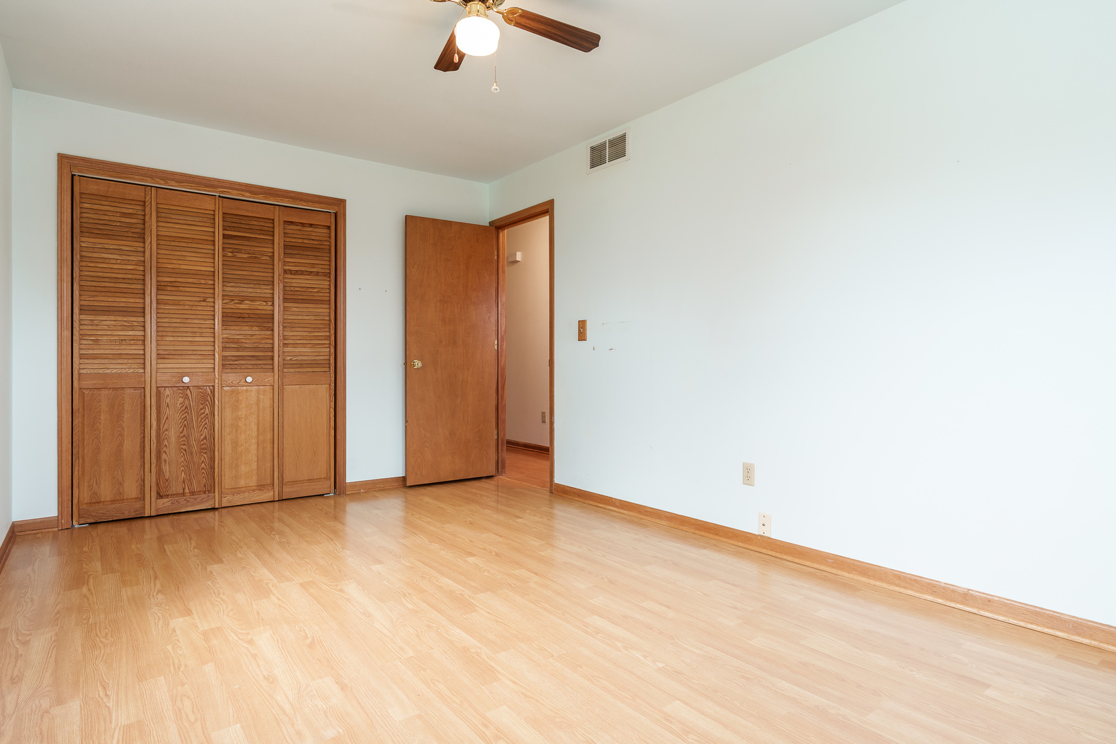 603 Fairview Street Durand, IL 61024 - Photo 16 of 21 an empty room with windows