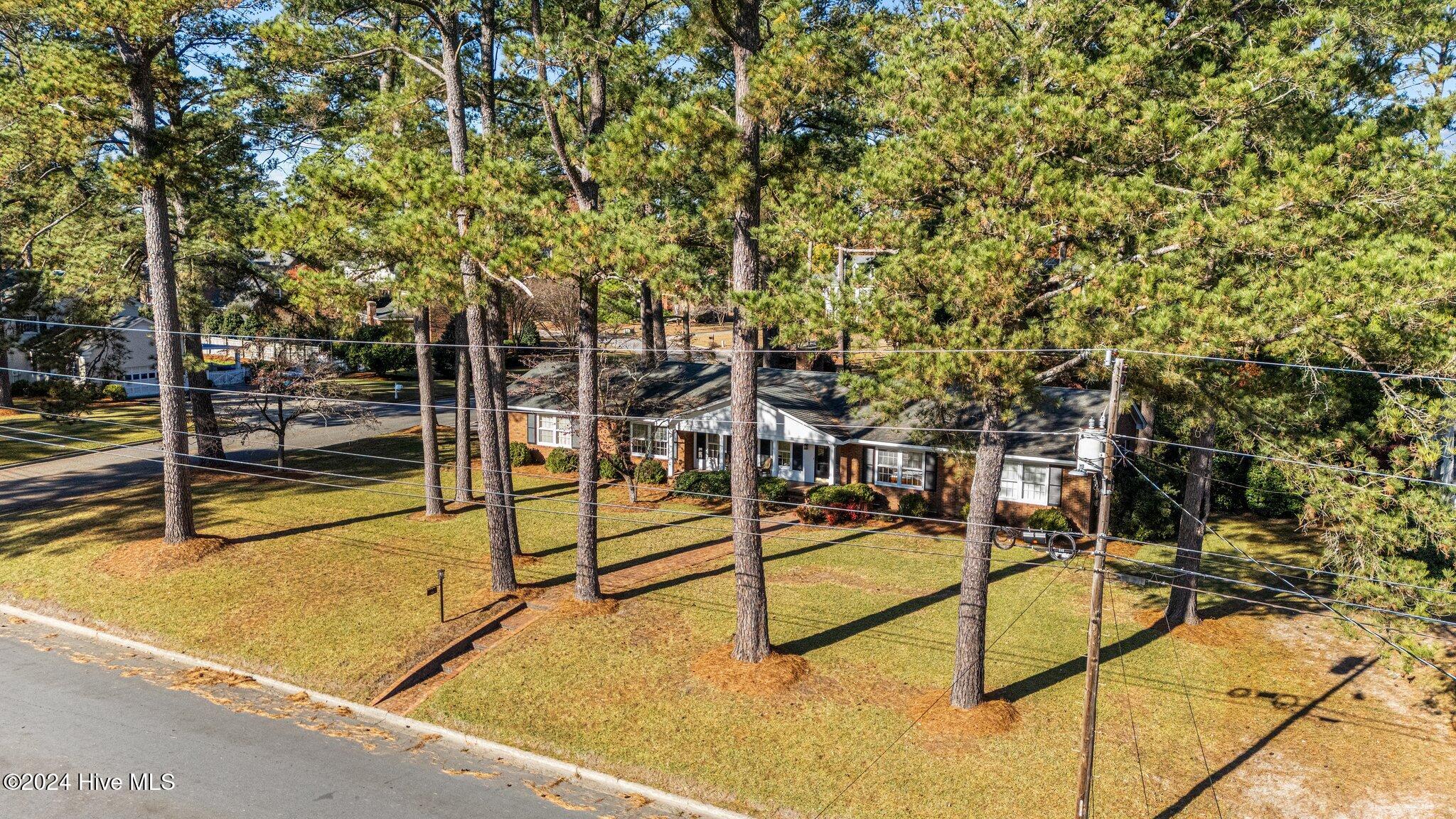 204 Crown Point Road Greenville, NC 27858 - Photo 40 of 54 40-web-or-mls-DJI_20241202103156_0066_D