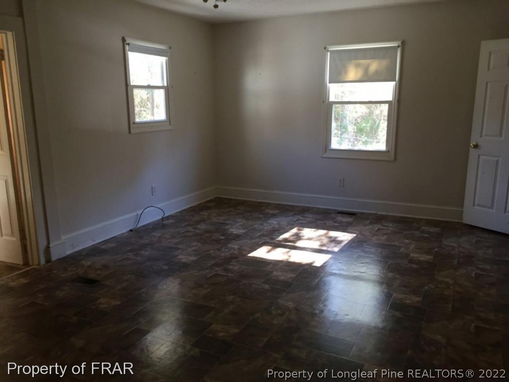 513 Gatlin Farm Road Raeford, NC 28376 - Photo 8 of 10 Gallery Image 8