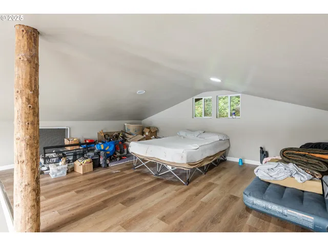 $267,000 | 1401 North Tenmile Lake, Lakeside, OR 97449