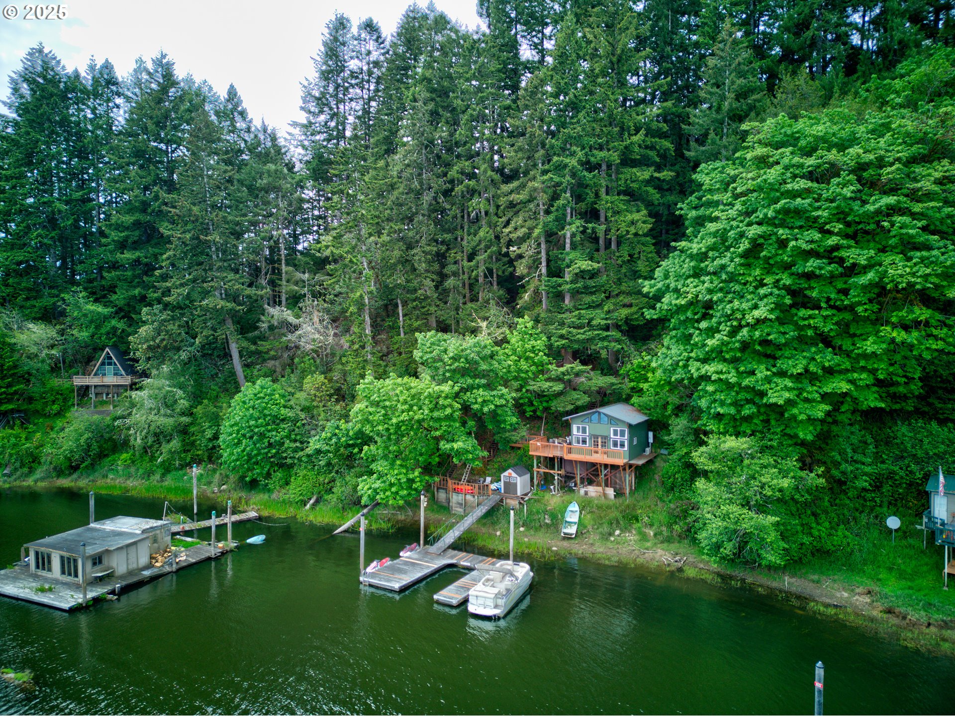 1401 North Tenmile Lake Lakeside, OR 97449 - Photo 37 of 43