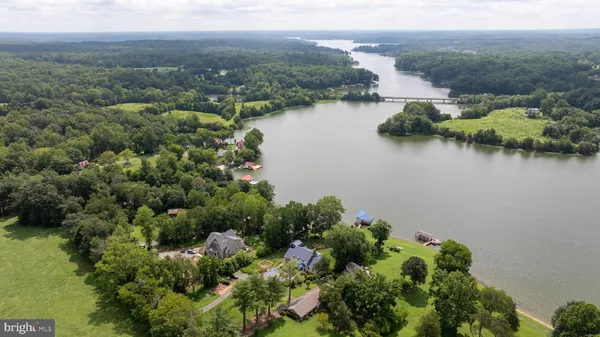$2,400,000 | 5727 Private Road, Mineral, VA 23117