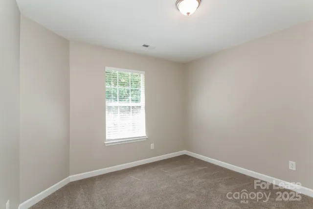 $2,020 | 6219 Day Lilly Lane, Charlotte, NC 28216